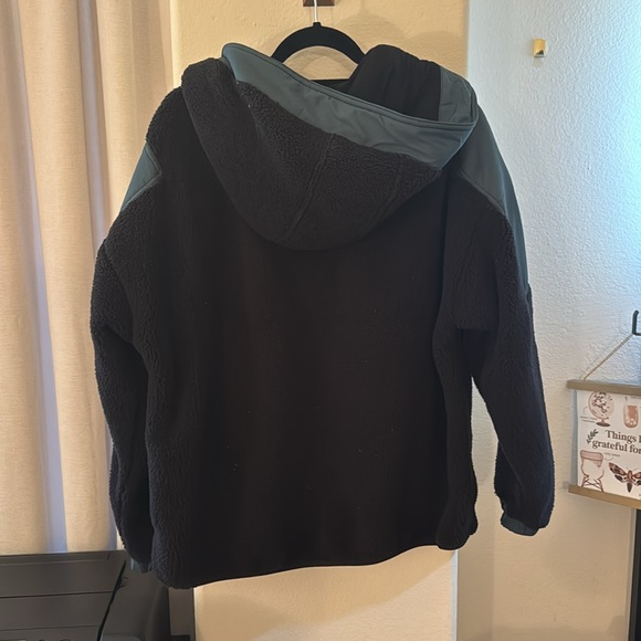Free People FP Movement fleece jacket - teal - hooded - size L excellent cond - Picture 4 of 5